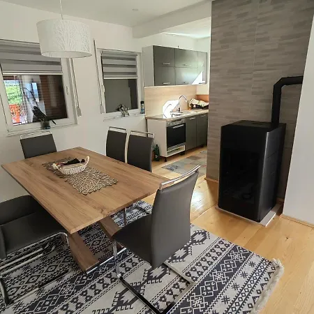 Alpstuga Planinska Kuca Natura Vlasic